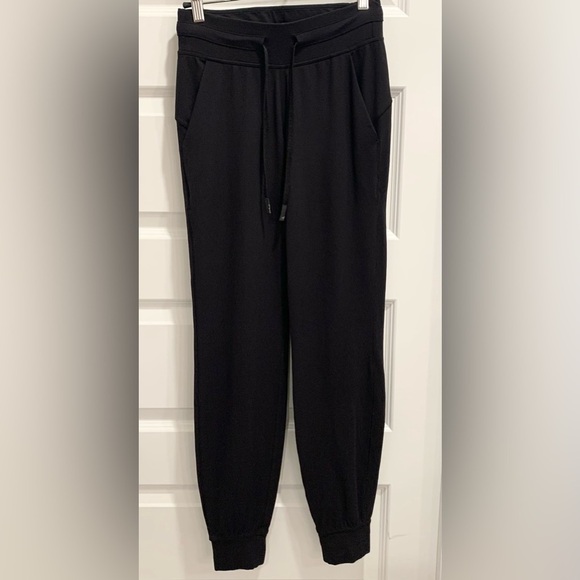 Lululemon Ready To Rulu Jogger (Full Length) - Picture 3 of 12